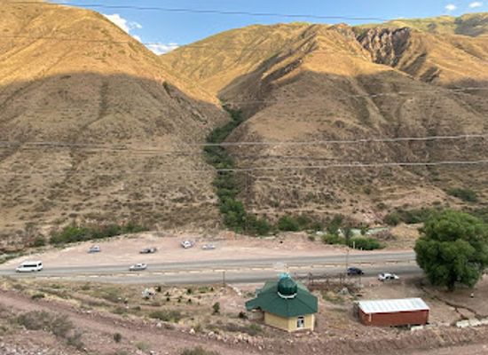 kyrgyzstan/kochkor/attraction/boomskoye-ushcheliye