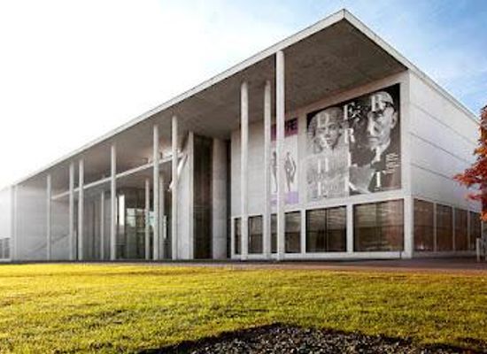 germany/munich/attraction/pinakothek-der-moderne