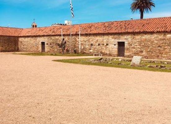 uruguay/maldonado/attraction/the-barracks-of-the-dragons