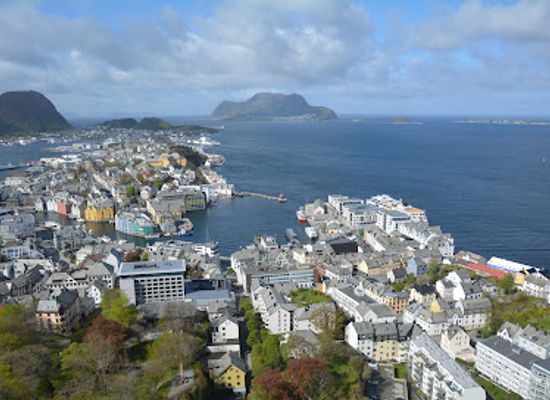norway/more-og-romsdal/attraction/byrampen-viewpoint