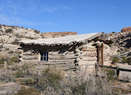 utah/arches-national-park/attraction/wolfe-ranch