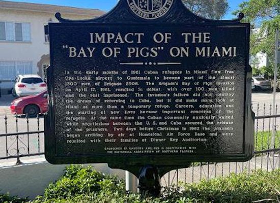 florida/gold-coast/attraction/bay-of-pigs-museum-library