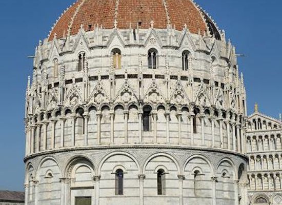 italy/pisa/attraction/piazza-del-duomo