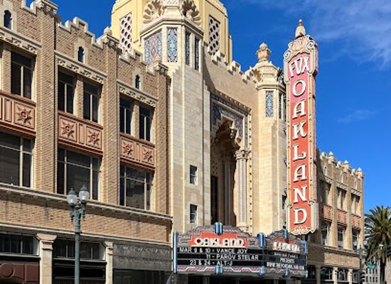california/oakland/downtown-oakland/attraction/fox-theater