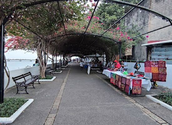 panama/panama-city/attraction/france-square