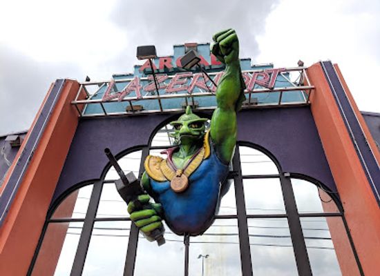 tennessee/appalachian-mountains/attraction/lazerport-fun-center