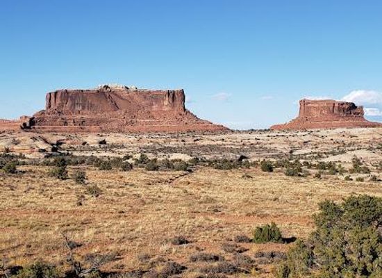 utah/arches-national-park/attraction/merrimac-butte