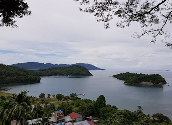 indonesia/pulau-weh/attraction/pantai-teupin-ciriek