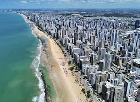brazil/recife/boa-viagem/attraction/praia-de-boa-viagem