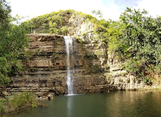 guam/umatac-bay/attraction/lower-sigua-falls
