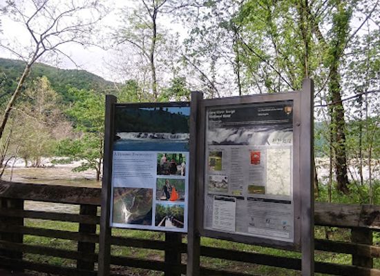 west-virginia/new-river-gorge-national-park-and-preserve/attraction/new-river-park