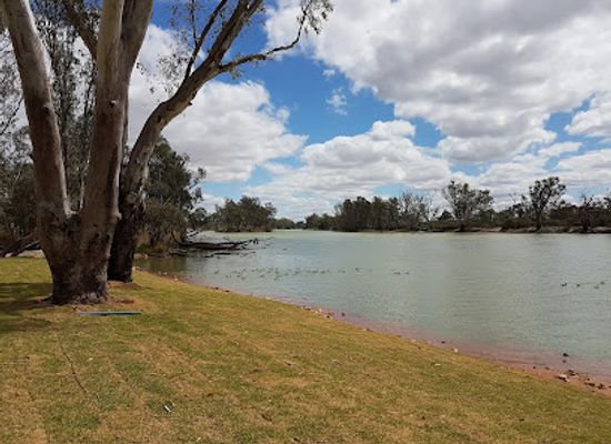 australia/mallee/attraction/the-loxton-historical-village