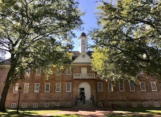 virginia/williamsburg/attraction/william-mary