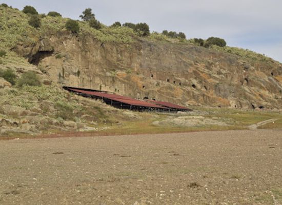 italy/sicily/attraction/area-archeologica-di-palike