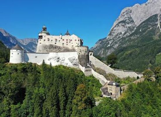 austria/hallstatt/attraction/burg-hohenwerfen