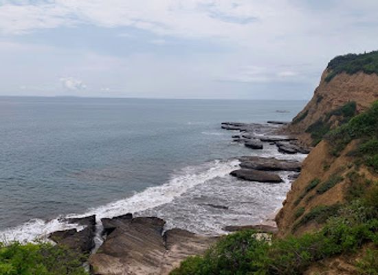 ecuador/coastal-lowlands/attraction/playa-rosada