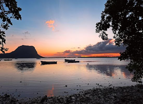 mauritius/le-morne-brabant/attraction/viewpoint-sunset