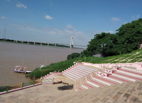 india/ganga-yamuna-doab/attraction/shri-ganga-yamuna-saraswati-sangam-prayagraj