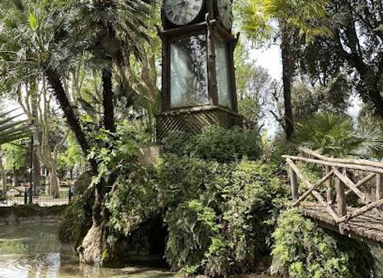 italy/rome/attraction/orologio-ad-acqua-del-pincio