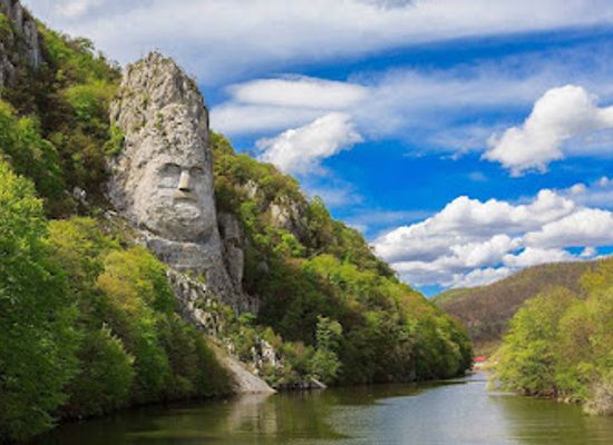 serbia/branicevo/attraction/djerdap-boat-tours