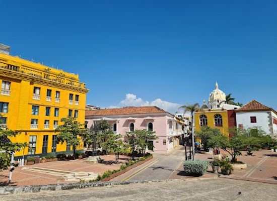 colombia/cartagena/centro/attraction/plaza-de-santa-teresa