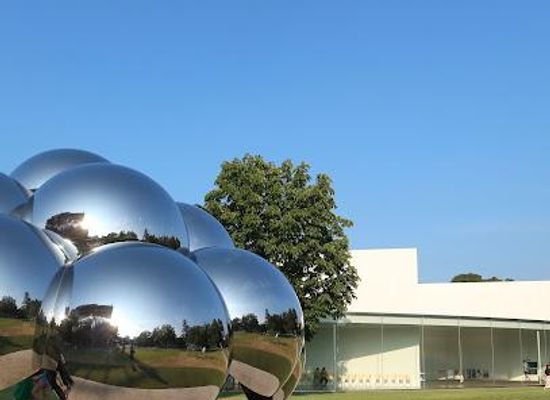 japan/kanazawa/attraction/21st-century-museum-of-contemporary-art-kanazawa