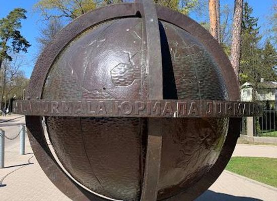 latvia/jurmala/attraction/globe