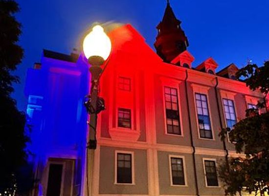 massachusetts/plymouth-county/attraction/provincetown-town-hall