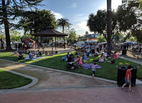 california/livermore/attraction/carnegie-park