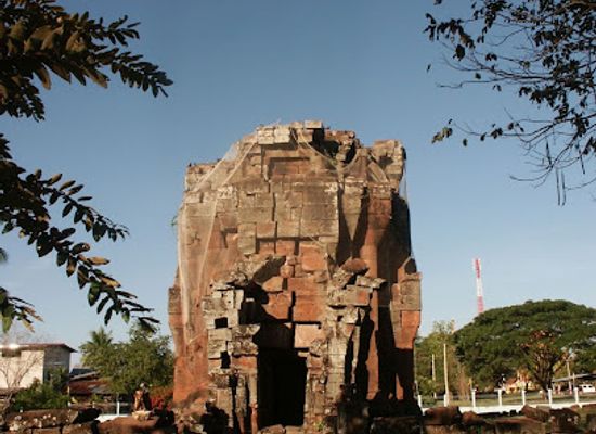 thailand/western-thailand/attraction/prasat-ban-prang