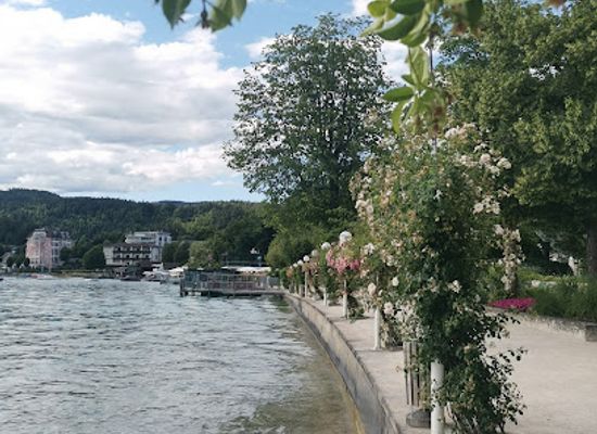 austria/carinthia/attraction/wahliss-denkmal