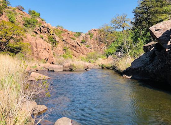 oklahoma/lake-and-trail-country/attraction/wichita-mountains-national-wildlife-refuge