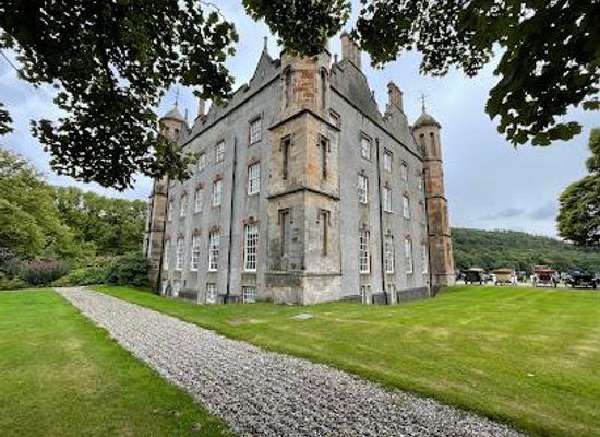united-kingdom/antrim/attraction/glenarm-castle