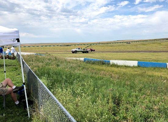 colorado/high-plains/attraction/high-plains-raceway