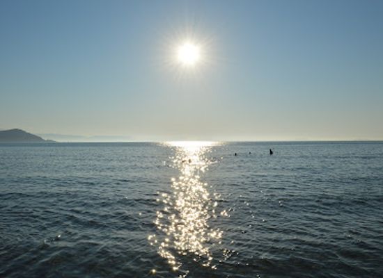 greece/naxos/attraction/beach