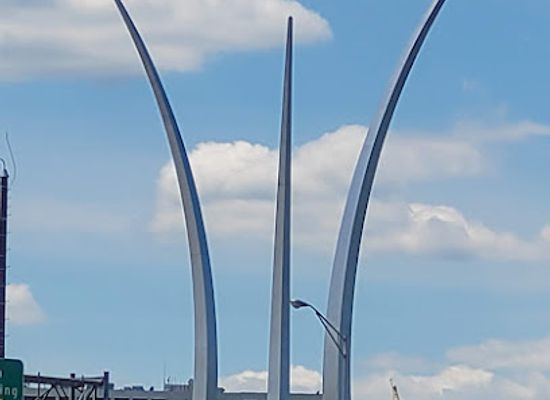 virginia/northern-virginia/attraction/national-9-11-pentagon-memorial