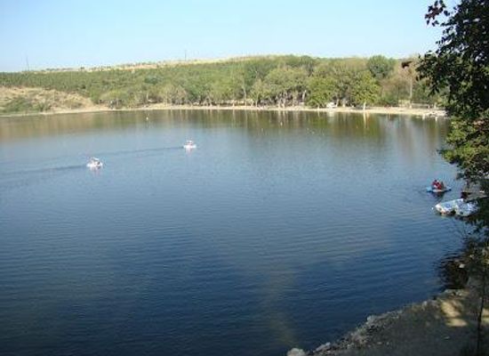 georgia/mtskheta/attraction/lake-lisi
