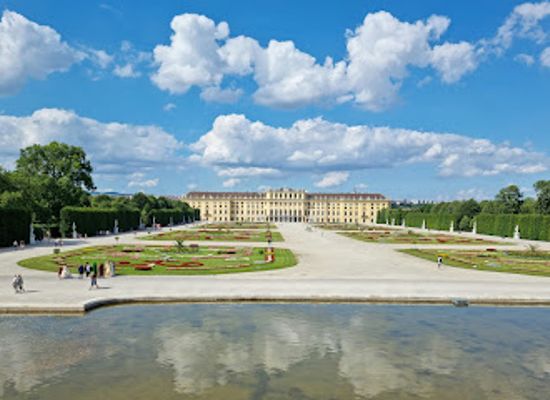 austria/vienna/wieden/attraction/schonbrunn-palace