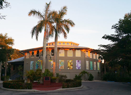 florida/sanibel-island/attraction/bailey-matthews-national-shell-museum-aquarium