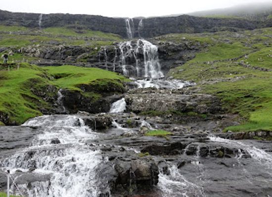 faroe-islands/norooyar/attraction/saksun-vandfald-og-historie