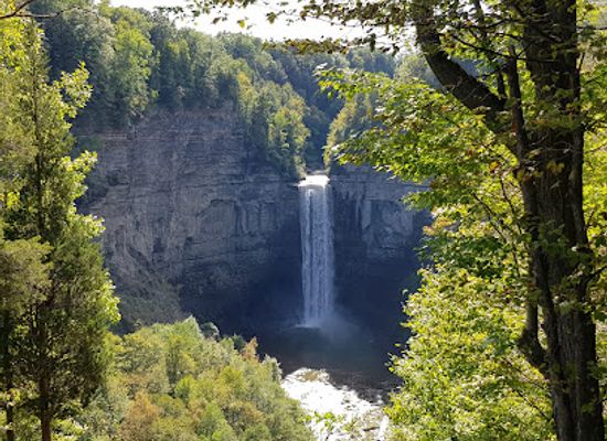 new-york/finger-lakes/attraction/taughannock-falls