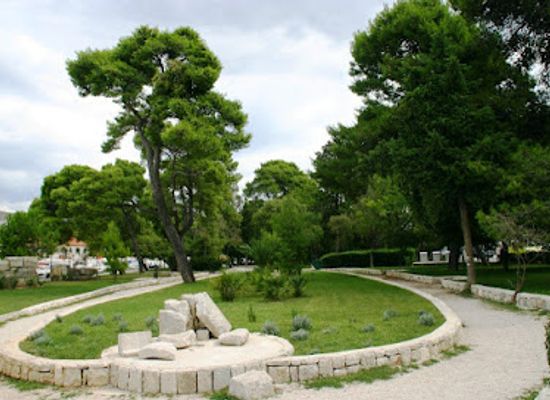 croatia/trogir/attraction/ruzicnjak