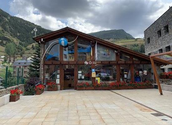 andorra/el-serrat/attraction/tourism-office-and-french-post-office