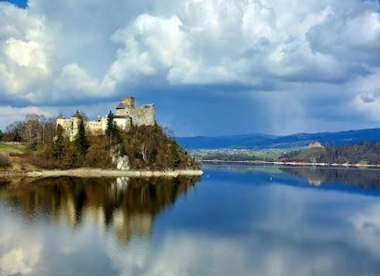 poland/zakopane/attraction/zamek-dunajec-w-niedzicy-stowarzyszenie-historykow-sztuki