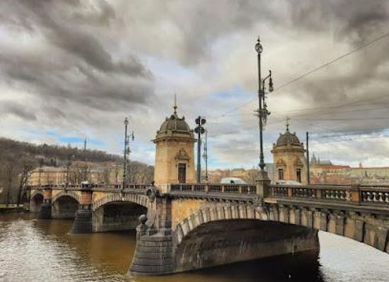 czechia/prague/attraction/legion-bridge