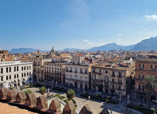 italy/palermo/albergheria/attraction/statua-di-santa-rosalia