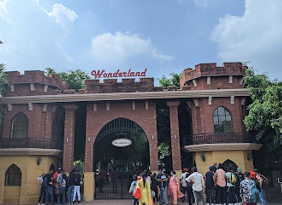 india/punjab/attraction/wonderland-jalandhar