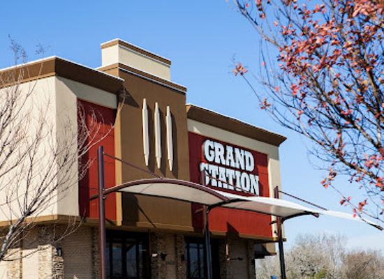 texas/college-station/attraction/grand-station-entertainment