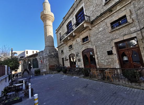 cyprus/kyrenia/attraction/aga-cafer-pasha-mosque