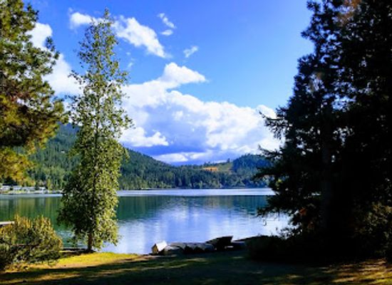 montana/flathead-lake/attraction/yellow-bay-flathead-lake-state-park